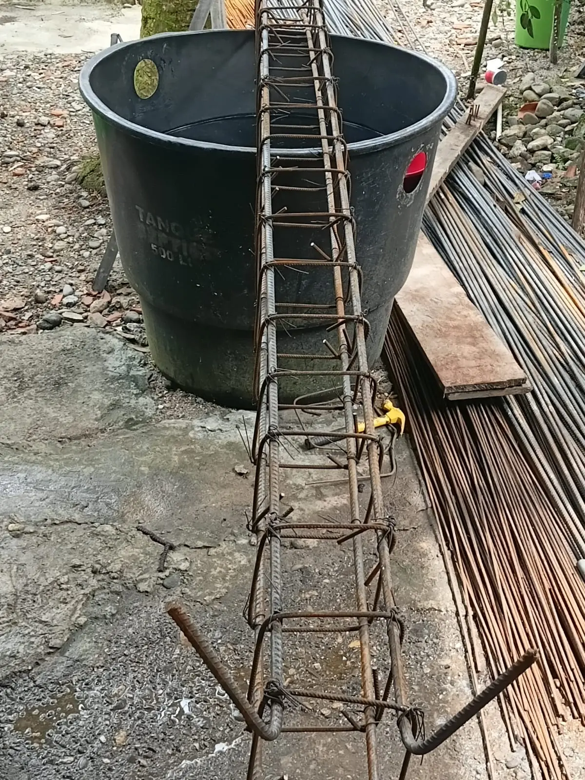 Ya iniciamos el armado del barillaje para las columnas